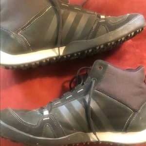 Addidas daroga hightop shoes